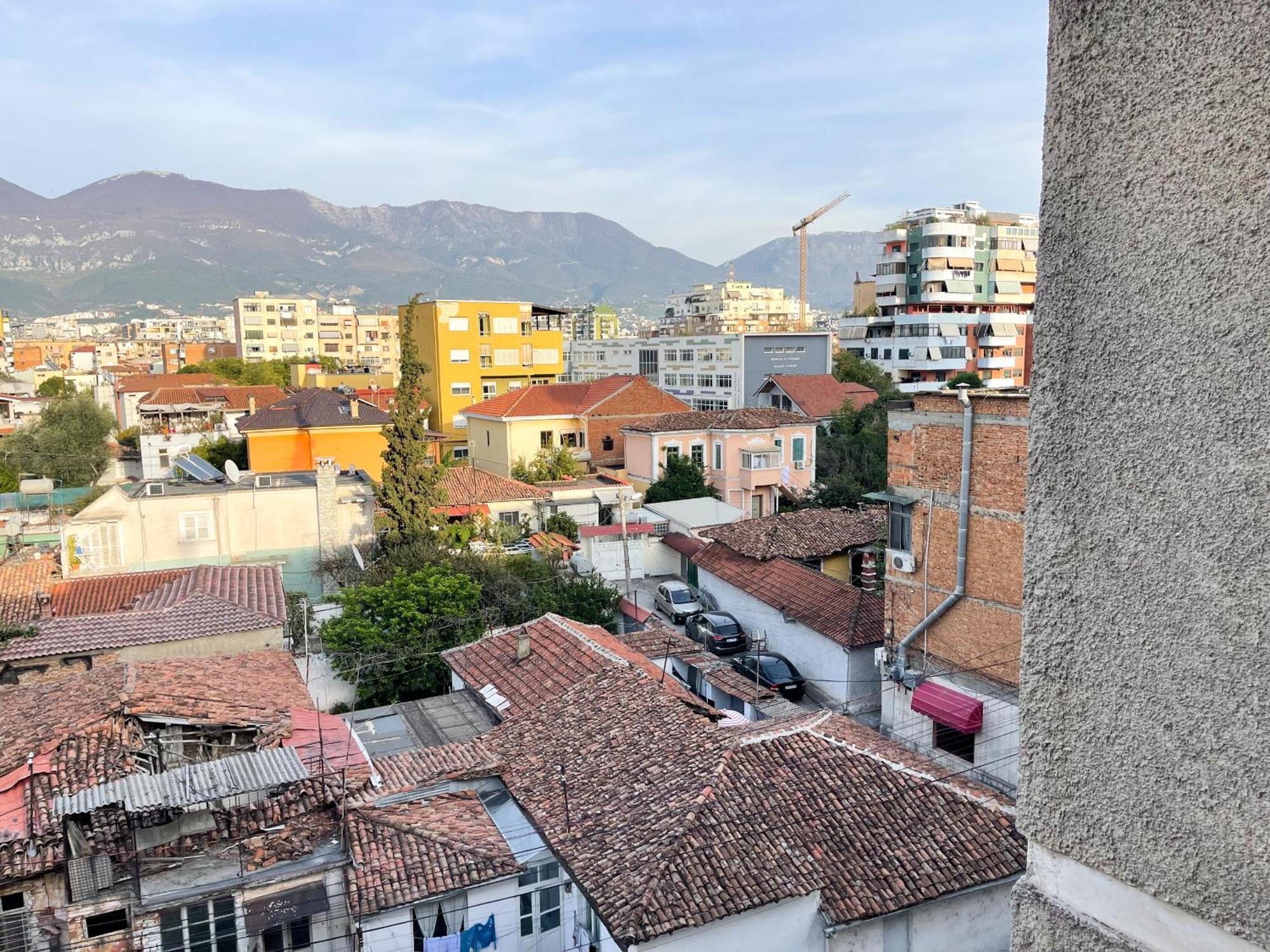 Wanderlust Bazaar Apartment Tiranë Luaran gambar