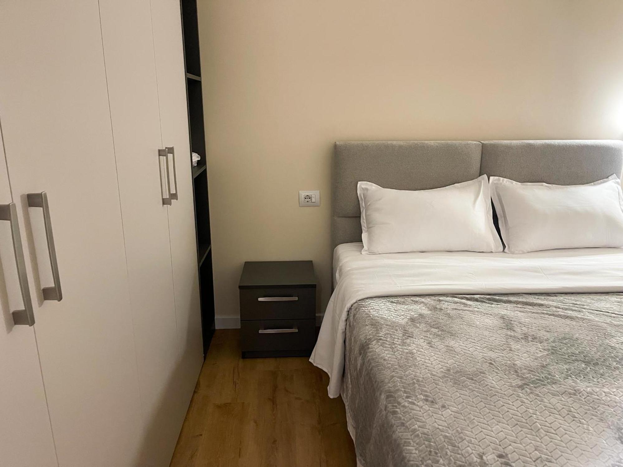 Wanderlust Bazaar Apartment Tiranë Luaran gambar