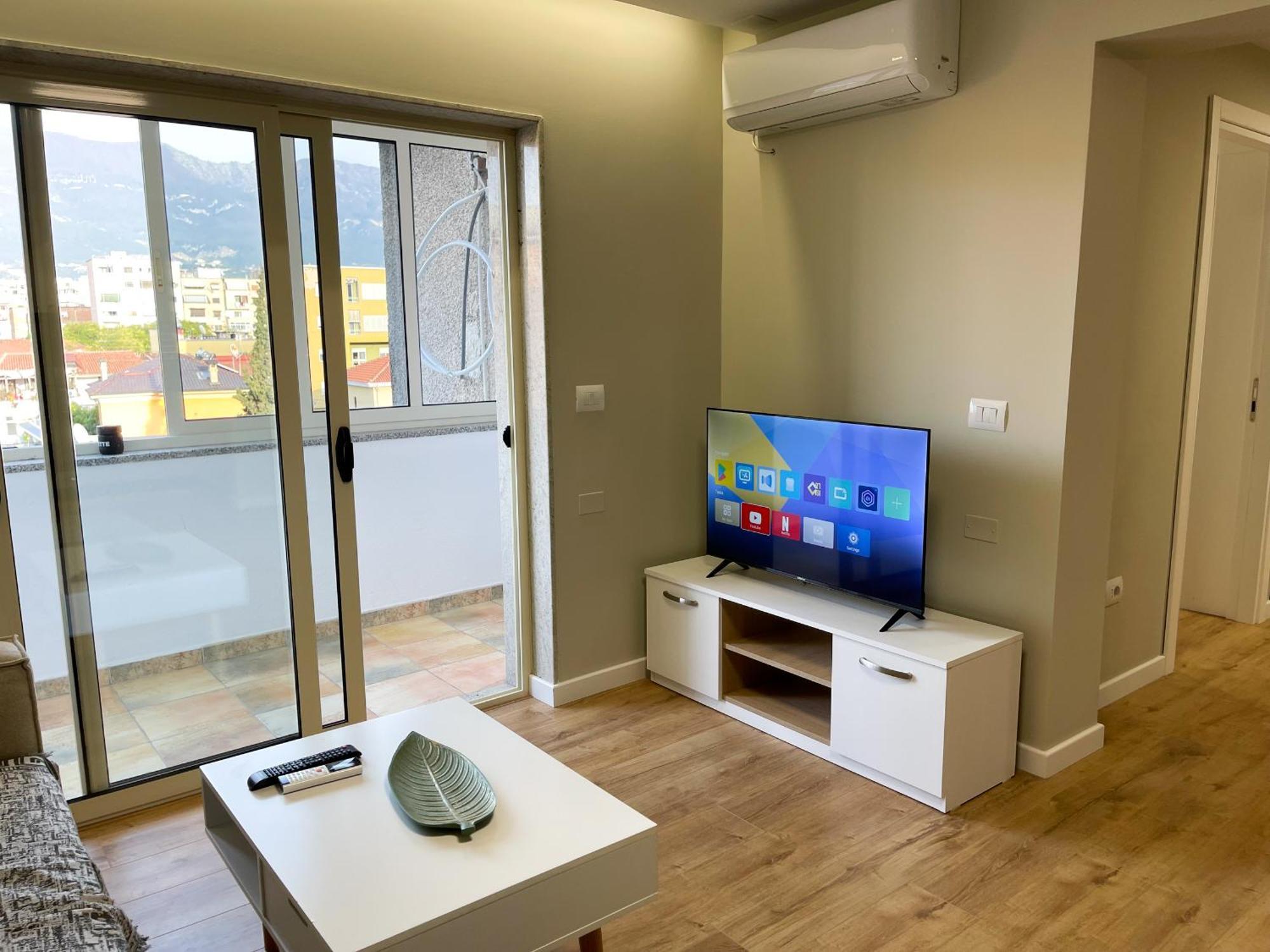 Wanderlust Bazaar Apartment Tiranë Luaran gambar