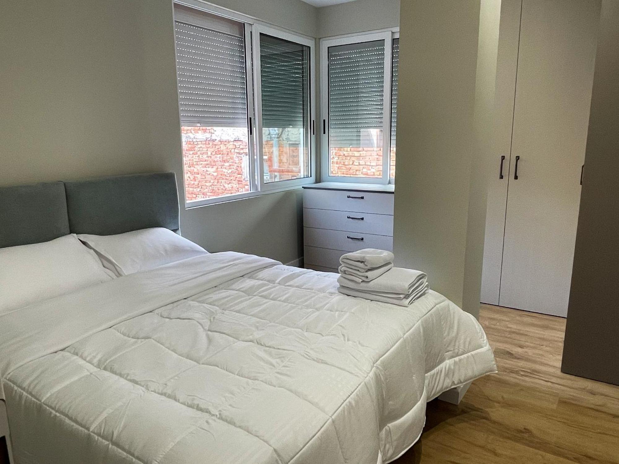Wanderlust Bazaar Apartment Tiranë Luaran gambar