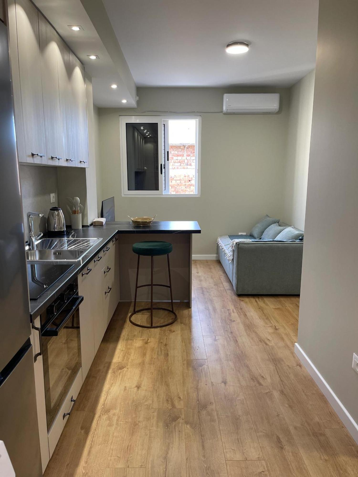 Wanderlust Bazaar Apartment Tiranë Luaran gambar