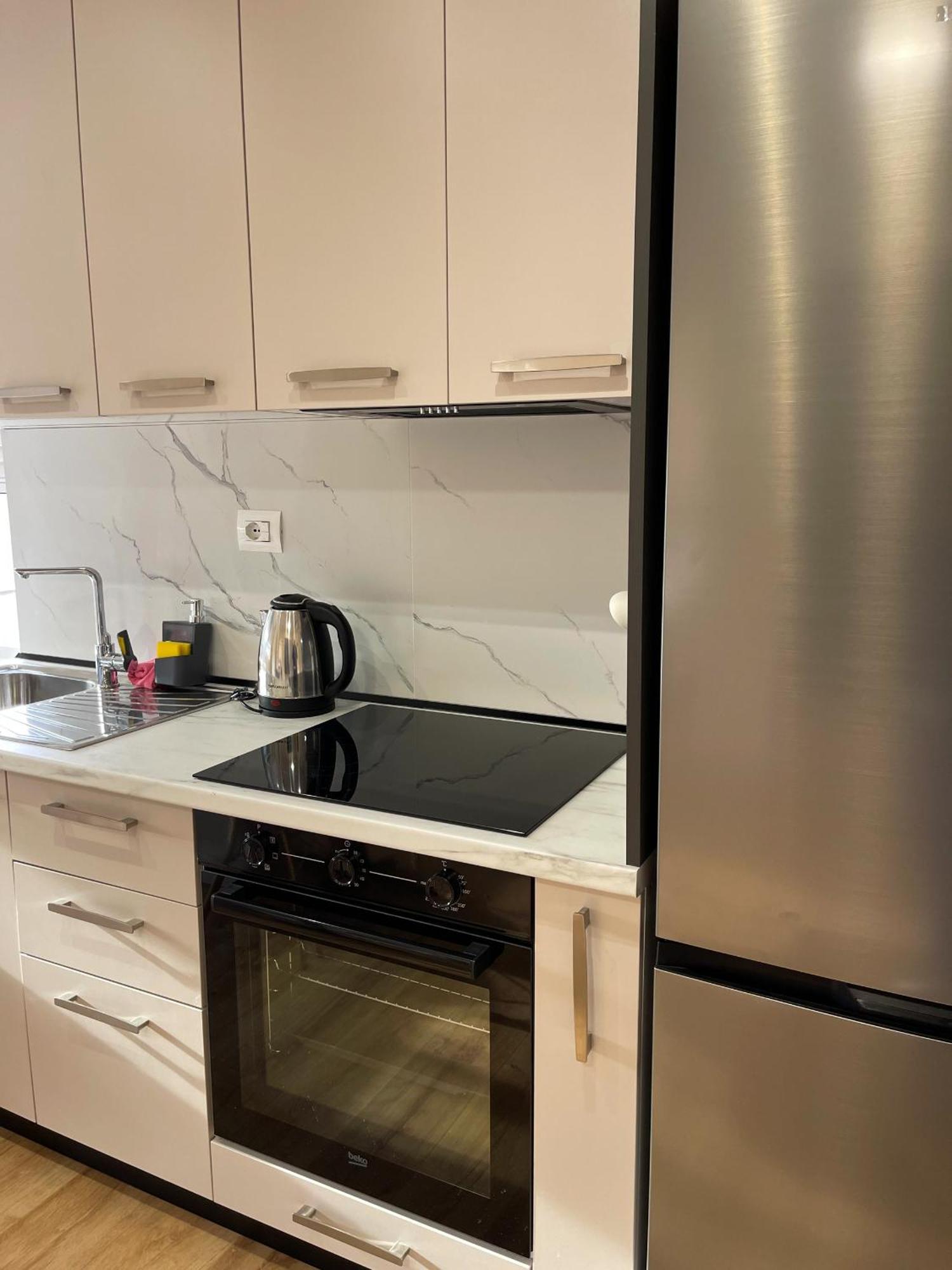 Wanderlust Bazaar Apartment Tiranë Luaran gambar