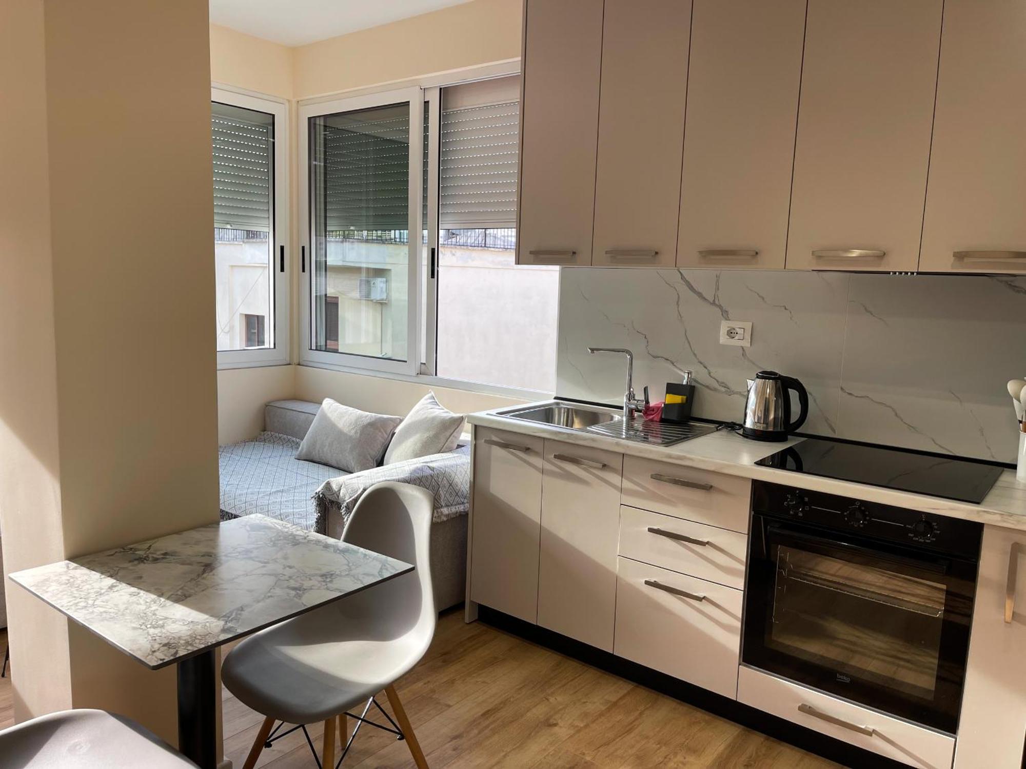 Wanderlust Bazaar Apartment Tiranë Luaran gambar