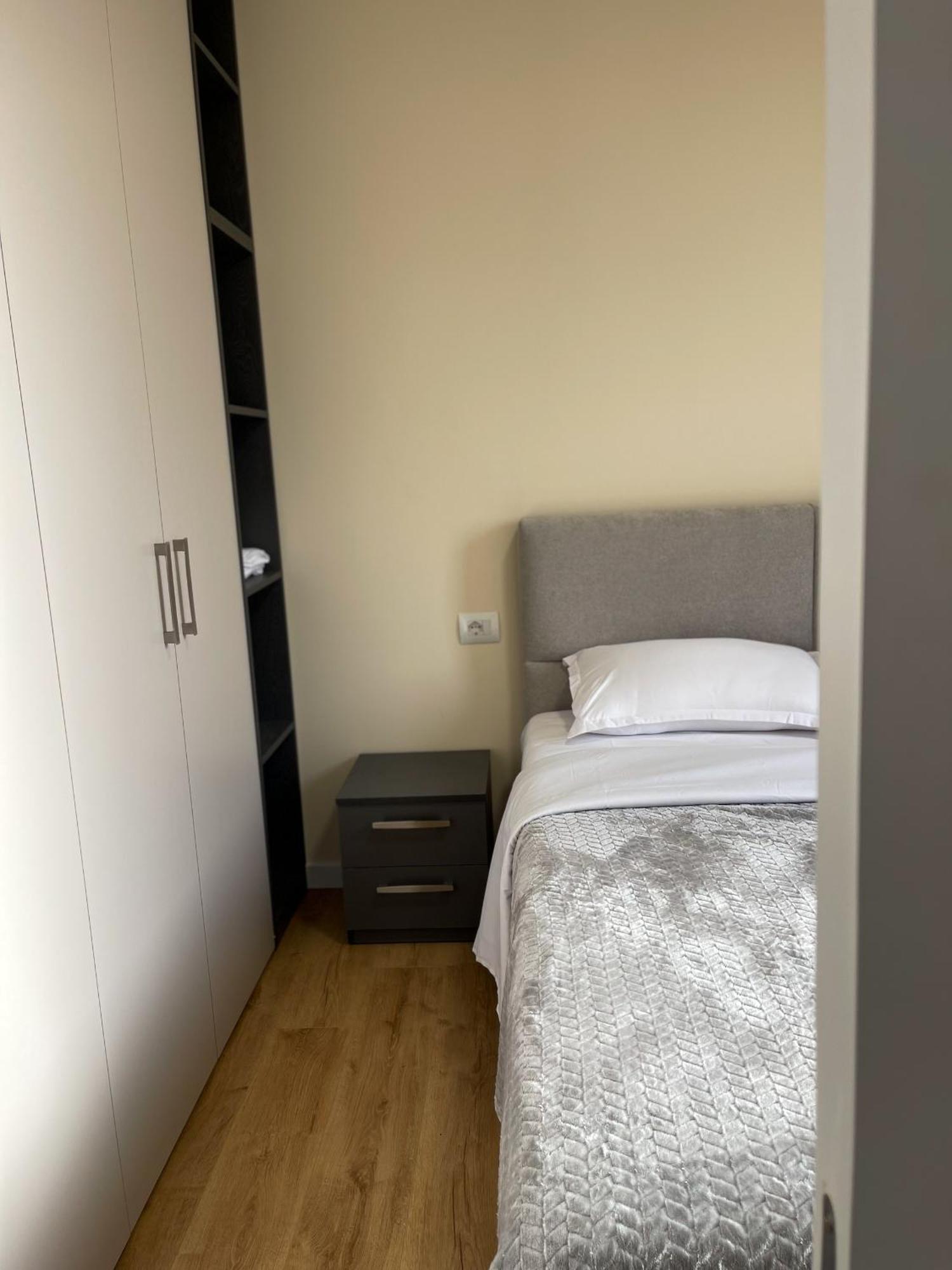 Wanderlust Bazaar Apartment Tiranë Luaran gambar